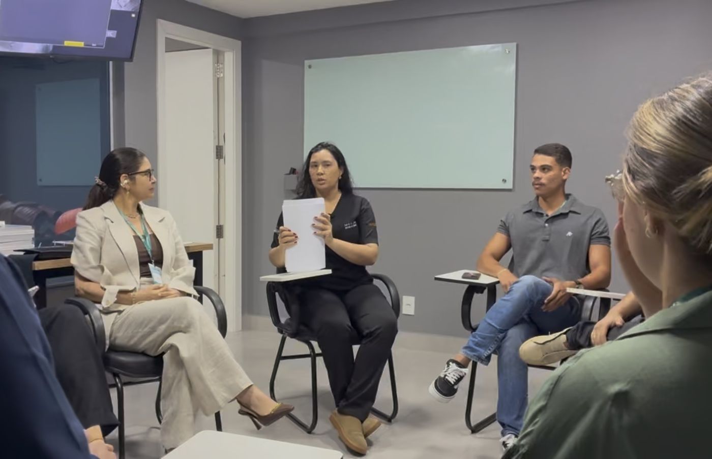 Roda de debriefing após cenário de simulação